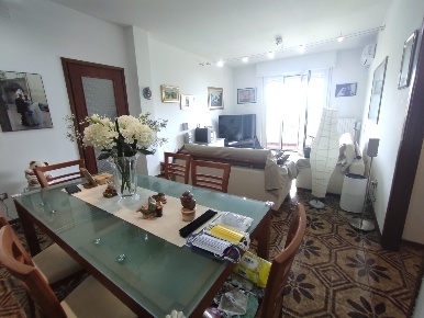 Foto Appartamento in Via XXV Aprile 23, Ameglia di 105 m² con 4 locali