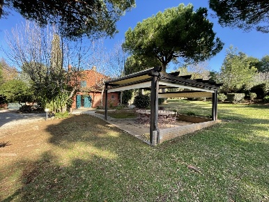 Foto Villa unifamiliare in Via Aurelia Sud, San Vincenzo di 350 m²