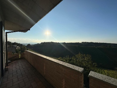 Foto Villa unifamiliare in Bacedasco Alto, Castell'Arquato di 170 m²