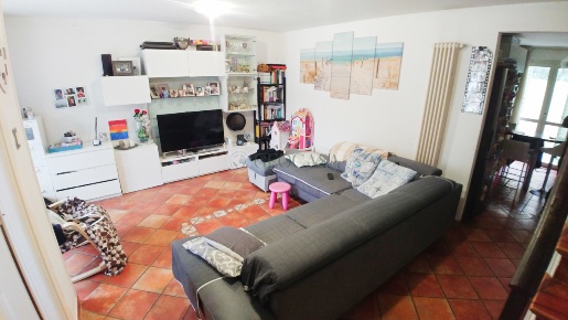 Foto Appartamento a Fosdinovo di 72 m² con 5 locali in vendita