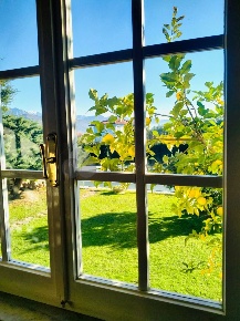 Foto Villa unifamiliare in viale 25 Aprile snc, Ameglia di 300 m²