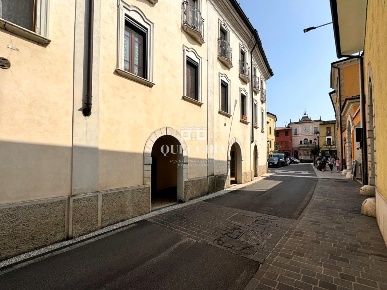 Foto Appartamento in Via Tito Speri, Padenghe sul Garda di 85 m² in vendita