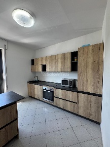 Foto Appartamento in Via Alessandro Volta 25, San Zeno Naviglio di 150 m²