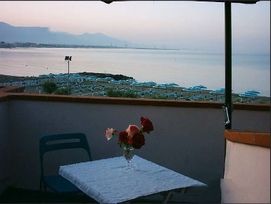 Foto Appartamento a Ameglia di 34 m² con 2 locali in vendita
