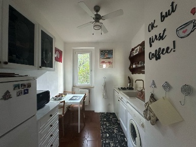 Foto Appartamento a Ameglia di 70 m² con 4 locali in vendita