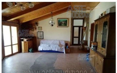Foto Appartamento a Montescudo-Monte Colombo di 96 m² con 3 locali