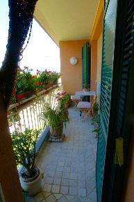 Foto Appartamento a Ameglia di 142 m² con 6 locali in vendita