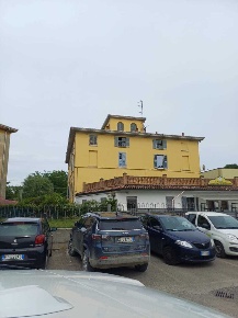 Foto Appartamento a Fornovo di Taro di 95 m² con 4 locali in vendita