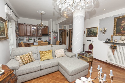 Foto Appartamento in Via Clemente Rebora 11, Campomorone di 104 m²