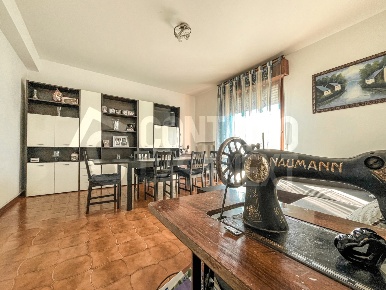 Foto Appartamento a Maiolati Spontini di 140 m² in vendita
