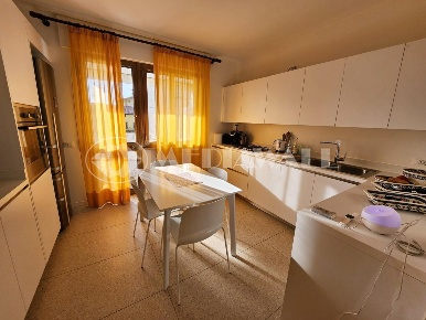 Foto Appartamento a Montereale Valcellina di 106 m² con 4 locali in vendita