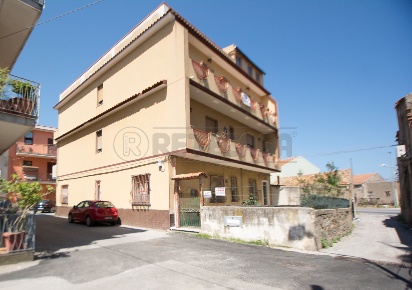 Foto Appartamento in Via Febo 14, Rometta di 175 m² con 5 locali in vendita