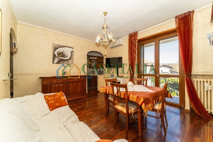 Foto Appartamento in Via Stazione  55, Rosta di 106 m² con 3 locali