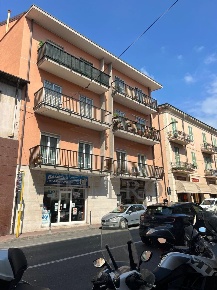 Foto Appartamento in Via Colonnello Aprosio, Vallecrosia di 95 m²
