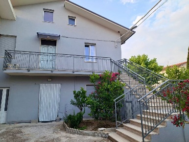 Foto Appartamento in Via san rocco, San Vito Chietino di 156 m² in affitto