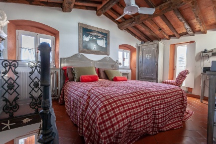 Foto Villa a schiera a Ameglia di 80 m² con 4 locali in vendita