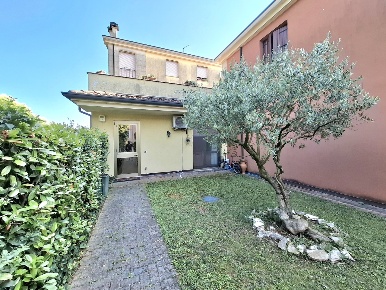 Foto Appartamento in Via Roma 30, Stanghella di 125 m² con 5 locali