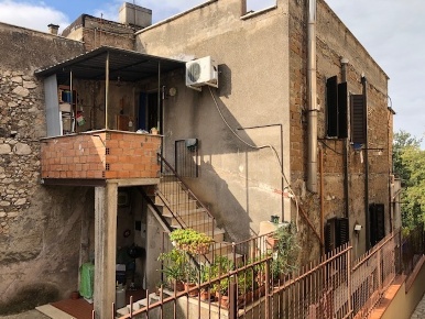 Foto Villa unifamiliare in Via Monte Grappa, Marcellina di 110 m²