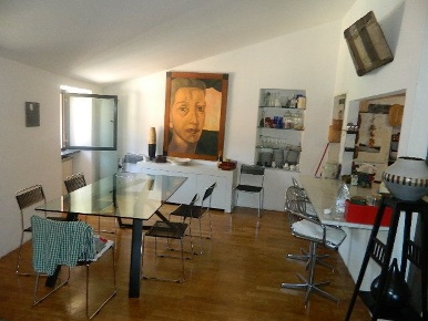 Foto Appartamento a Ameglia di 120 m² con 5 locali in vendita