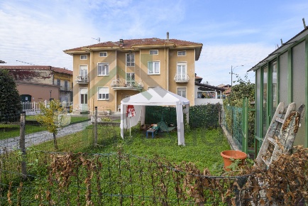 Foto Appartamento in Via Torino 154, Nole di 79 m² con 3 locali in vendita