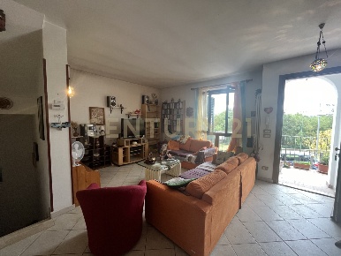 Foto Villa a schiera in via della pace  7, Montalcino di 149 m² in vendita