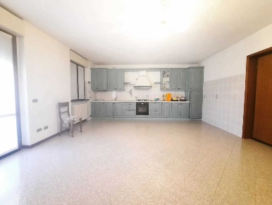 Foto Appartamento in Roveleto di Cadeo 1, Cadeo di 90 m² con 5 locali