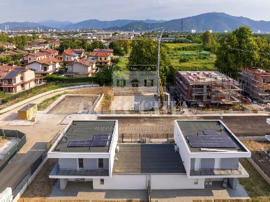 Foto Appartamento in Via T. Speri, San Zeno Naviglio di 125 m² in vendita