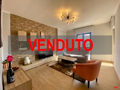 Foto Appartamento in Via Generale Cappa 7272, Dogliani di 122 m² in vendita