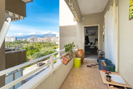 Foto Appartamento in Via Garibaldi 224, Calatabiano di 75 m² con 4 locali