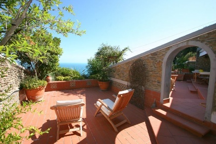 Foto Appartamento a Ameglia di 64 m² con 2 locali in vendita