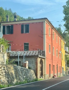 Foto Appartamento in Via Provinciale 75, Licciana Nardi di 52 m² in vendita