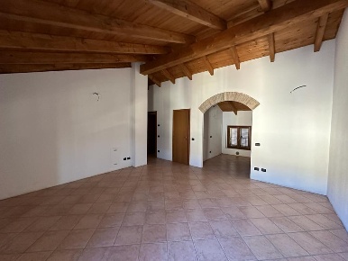 Foto Appartamento in Piazza Patrioti  8, Cortemaggiore di 103 m² in vendita