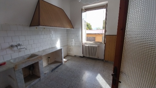 Foto Appartamento a Ameglia di 66 m² con 3 locali in vendita