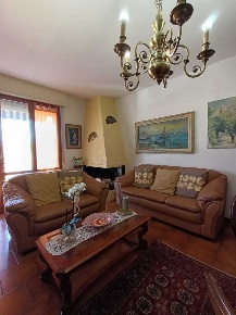 Foto Appartamento a Villafranca in Lunigiana di 85 m² con 6 locali