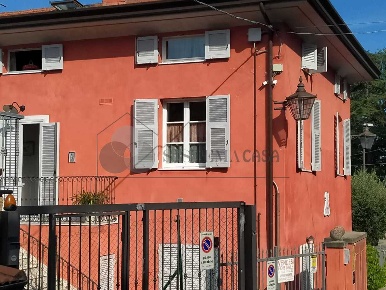 Foto Appartamento in VIA DELL'ANGELO SNC, Ameglia di 70 m² con 4 locali