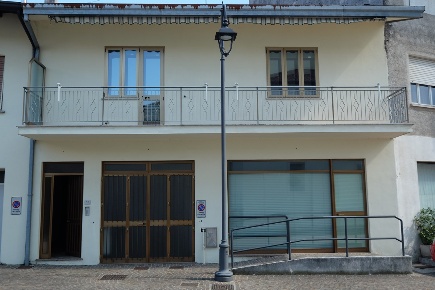 Foto Appartamento a Montereale Valcellina di 106 m² con 4 locali in vendita