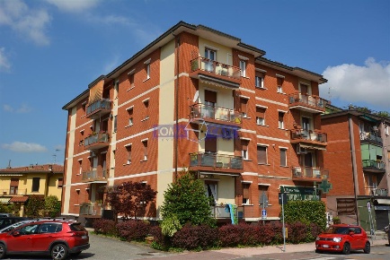 Foto Appartamento in Via Milano, Lomagna di 81 m² con 3 locali in vendita