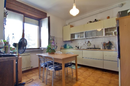 Foto Appartamento a Ronco all'Adige di 109 m² con 4 locali in vendita