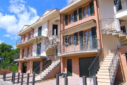 Foto Appartamento in Via A.C.Tolomei, Asciano di 102 m² con 4 locali