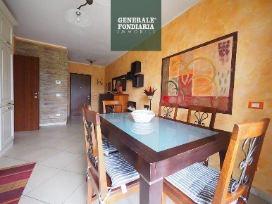 Foto Appartamento a Follo di 70 m² con 4 locali in vendita