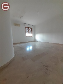 Foto Appartamento in Via Sandro Pertini, Cinquefrondi di 100 m² in vendita