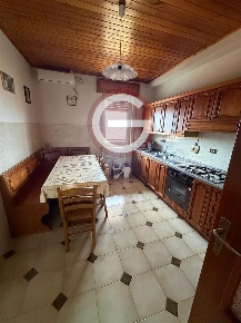Foto Appartamento a Cinquefrondi di 128 m² con 4 locali in vendita