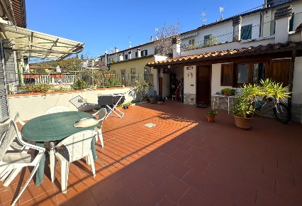 Foto Villa singola in Via del Palco, Prato Castellina di 200 m² in vendita