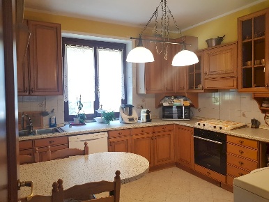 Foto Villa unifamiliare in via Pracastel 10, Torre Pellice di 229 m²