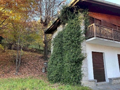Foto Villa unifamiliare in via MASSIMO D'AZEGLIO 4, Ballabio Centro
