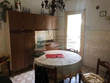 Foto Appartamento a Asciano di 45 m² con 4 locali in vendita