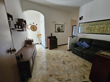 Foto Appartamento in Via Villa Berrone 9, Campomorone di 84 m² con 5 locali