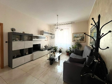 Foto Appartamento in VIA LARGO ZUCCARINI 17, Corropoli di 100 m² in vendita