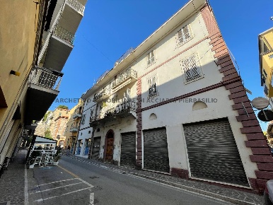 Foto Appartamento in VIA GARIBALDI, Cupra Marittima di 81 m² con 4 locali