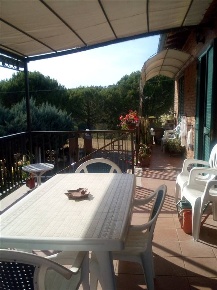 Foto Villa unifamiliare a Chianciano Terme di 240 m² con 12 locali